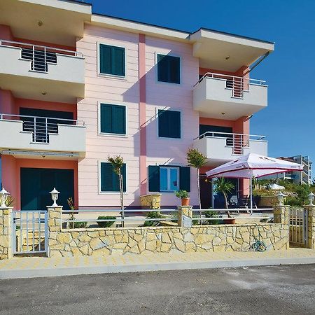 Apartment Rogoznica ロゴズニッツァ エクステリア 写真